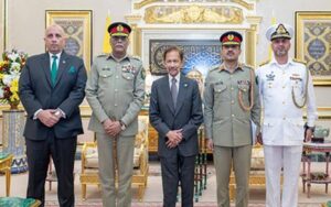 چیئرمین جوائنٹ چیفس آف سٹاف کمیٹی کا برونائی کا دورہ، دفاعی تعاون بڑھانے پر اتفاق