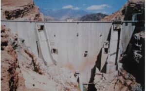 ایران میں پانی کی شدید قلت، شہر مشہد میں ڈیموں کا ذخیرہ تین فیصد سے بھی کم رہ گیا