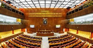 پی ٹی آئی اور جے یو آئی کا 27 ویں ترمیم کے حق میں ووٹ دینے والے اراکین کیخلاف کارروائی کا اعلان