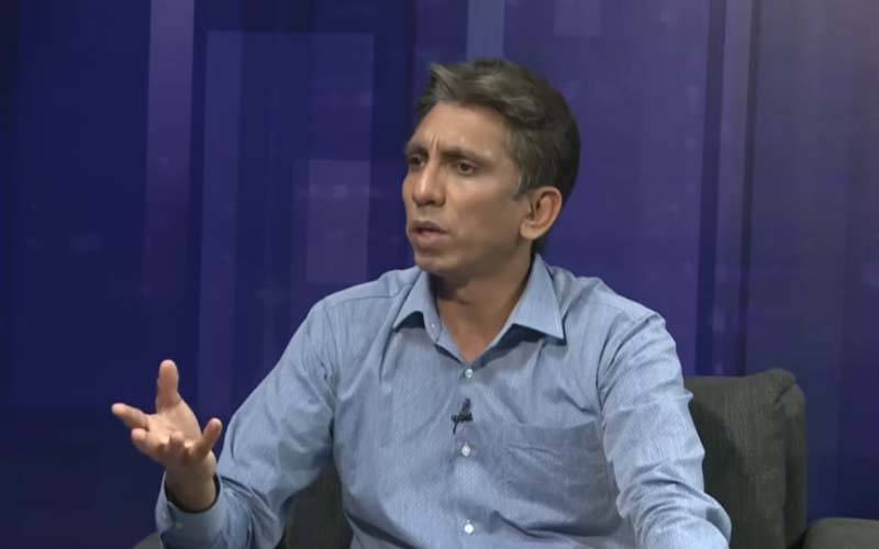 پاکستان کے اٹارنی جنرل قومی اسمبلی میں موجود اور 27ویں آئینی ترمیم کی منظوری کی نگرانی کر رہے ہیں، صحافی اعزاز سید