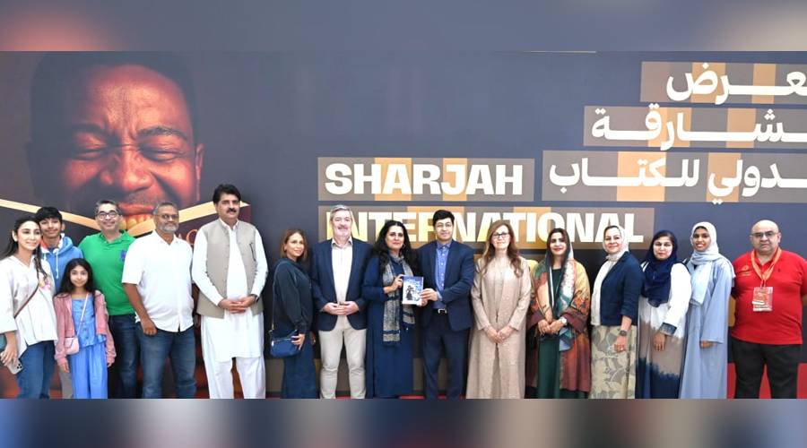 پاکستانی مصنفہ ثانیہ چغتائی کی پری ٹین فینٹسی کی تقریب رونمائی