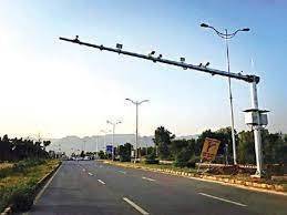 کراچی میں 28 سال قبل چوری ہونے والی کار کا 10 ہزار روپے کا ای چالان موصول