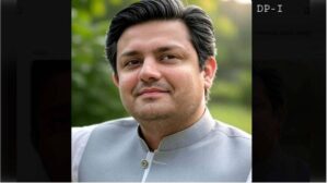 این اے 129 میں ہر حربہ استعمال کرنے کے باوجود بھی انتظامیہ اور ن لیگ کے ہاتھ پیر پھولے ہوئے ہیں، حماد اظہر