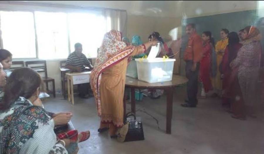 این اے 143 اور پی پی 203 میں ن لیگ نے میدان مار لیا