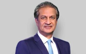 افغان ٹرانزٹ ٹریڈ کی آڑ میں فروٹ کے ٹرکوں میں افغانستان سے ولایتی شراب سمگل کی جاتی تھی : ابصار عالم