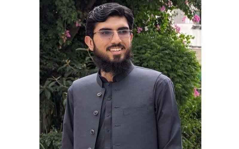 معروف یوٹیوبر عمار خان یاسر کے ساتھ سکیمرز کی فراڈ کی کوشش، حیران کن انکشاف کر دیا