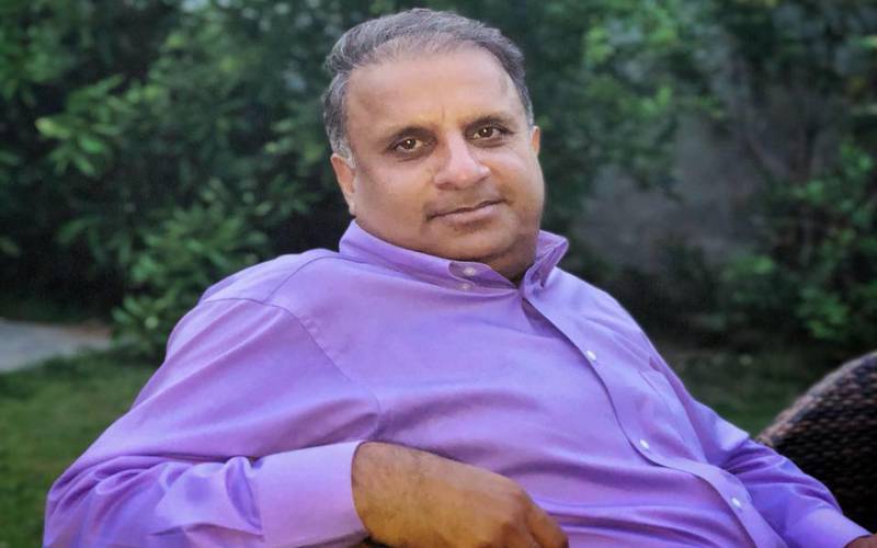 صدر آصف زرداری نے زندگی میں تقریباً سب کچھ حاصل کر لیا، لیکن ان کی آخری خواہش کیا ہے؟ سینئر صحافی رؤف کلاسرا نے بتا دیا۔