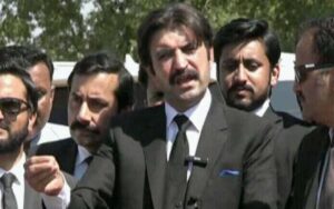 سلمان اکرم راجہ کی پشاور میں اجتماعی دعا کے اہتمام کی تجویز پر شیرافضل مروت کا ردعمل آگیا