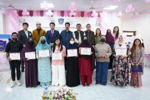 انٹرنیشنل کیک ڈے پر ٹی ڈی سی پی انسٹیٹیوٹ آف ٹورازم اینڈ ہوسپٹیلٹی مینجمنٹ میں تقریب