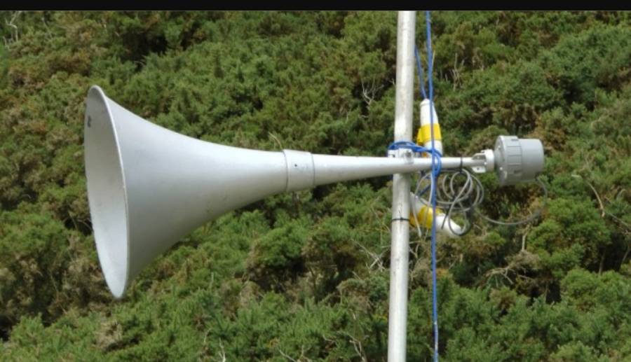 لاؤڈ سپیکر میں اذان سے پہلے درود پڑھنے پر امام مسجد کے خلاف مقدمہ درج، گوجرہ بار کا ہڑتال کا اعلان