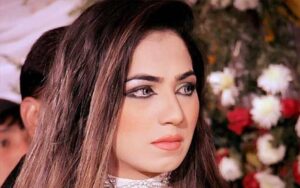 کیا واقعی مہک ملک بھی پی ایس ایل فرنچائز کی مالک بن گئی ؟