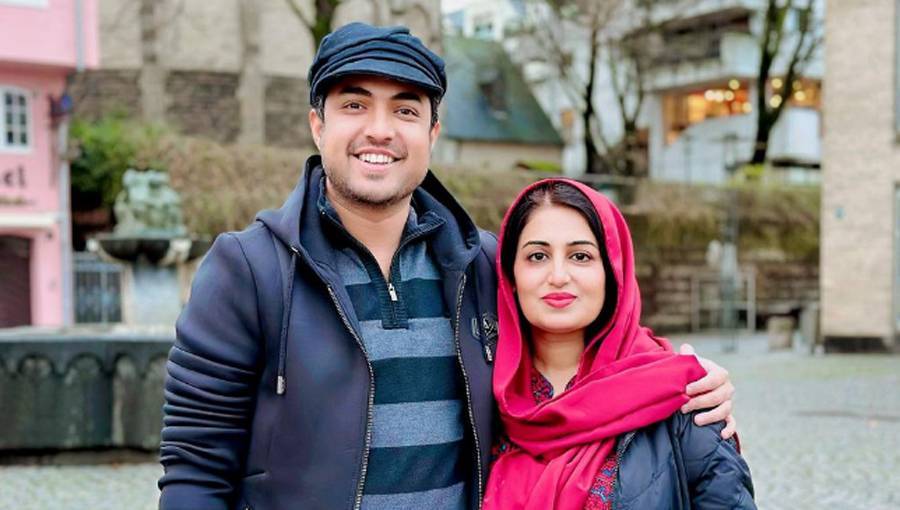 شوہر کے وزیر اعظم بننے پر خاتون دوئم بنوں گی، اقرار الحسن کی دوسری بیوی کی پروگرام میں گفتگو