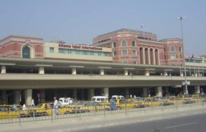 لاہور ائیرپورٹ پر 6 ماہ میں 8 ہزار مسافروں کو آف لوڈ کیا گیا، ڈائریکٹر ایف آئی اے