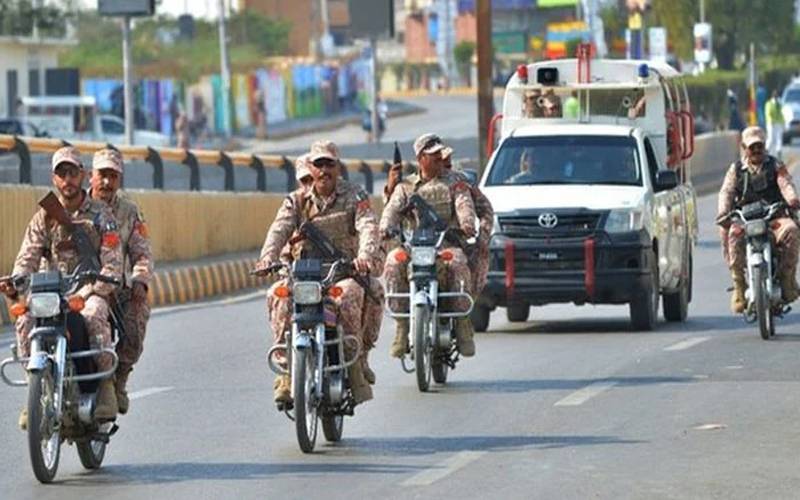 سندھ کابینہ نے کراچی میں رینجرز کی تعیناتی مزید ایک سال کیلئے بڑھانے کی منظوری دیدی