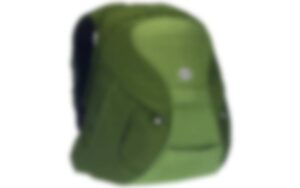 کراچی: بیٹی کے سکول بیگ میں منشیات سمگل کرنے والی خاتون گرفتار