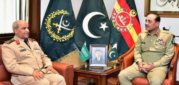 کمانڈر رائل سعودی لینڈ فورسز کی فیلڈ مارشل سے ملاقات، دوطرفہ دفاعی تعاون بڑھانے پر گفتگو