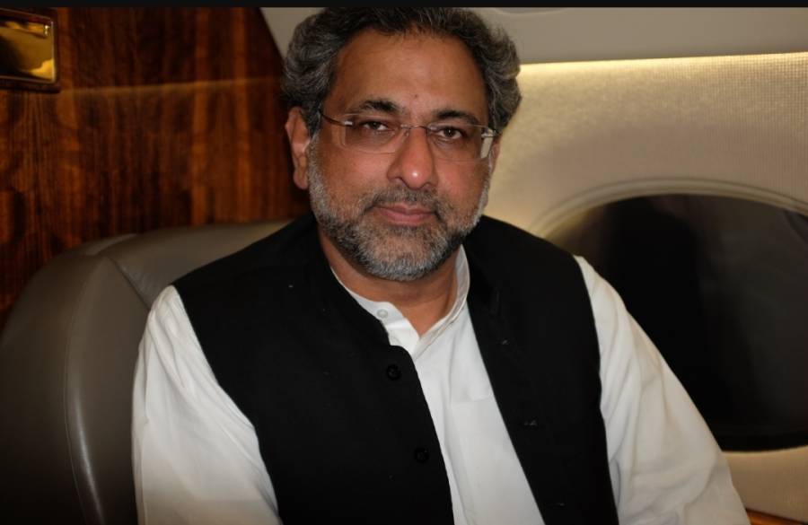 ہماری بنیادی تعلیم ایسے معیار کی نہیں جس سے اچھے بیچلرز پیدا ہو سکیں، اچھی بنیاد رکھے بغیر بہتر نتائج کی توقع نہیں کی جا سکتی، شاہد خاقان عباسی