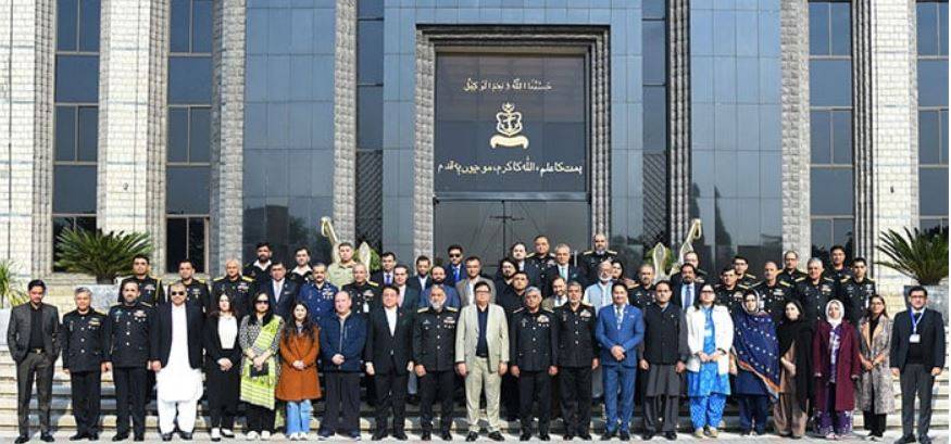 میری ٹائم سیکیورٹی ورکشاپ کے شرکاء کا نیول ہیڈکوارٹرز کا دورہ، سربراہ پاک بحریہ سے ملاقات