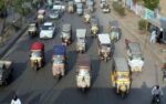 کراچی کی 26 سڑکوں پر رکشوں پر پابندی عائد