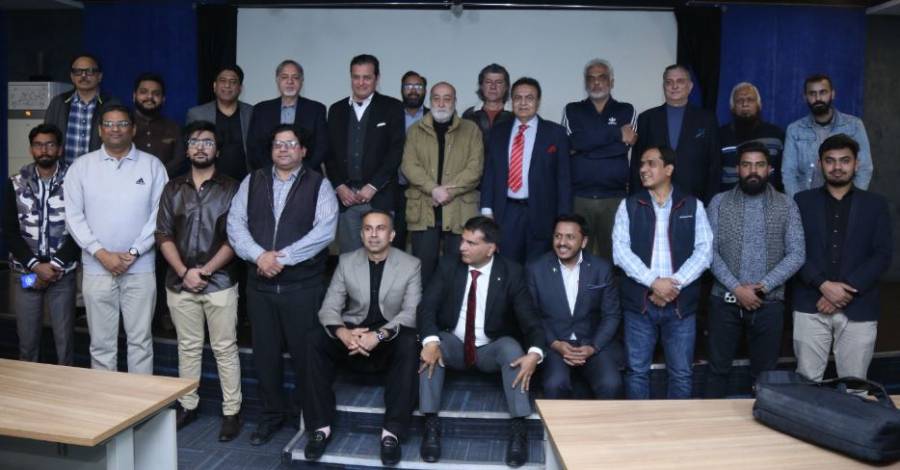 ری کنیکٹ آرٹس نے ’’از خواب گراں خیز‘‘ پیش کر دیا، ہمارا مقصد علامہ اقبالؒ کا پیغام نوجوانوں تک پہنچانا ہے: فیصل شیرجان