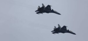 چین کے J-15 طیاروں کے جاپانی فائٹرز کو لاک کرنے پر تنازعہ