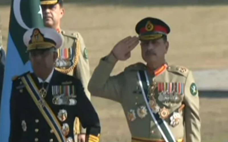 چیف آف ڈیفنس فورسز فیلڈ مارشل سید عاصم منیر کو گارڈ آف آنر پیش