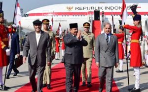 انڈونیشیا کے صدر پرابوو سوبیانتو پاکستان پہنچ گئے