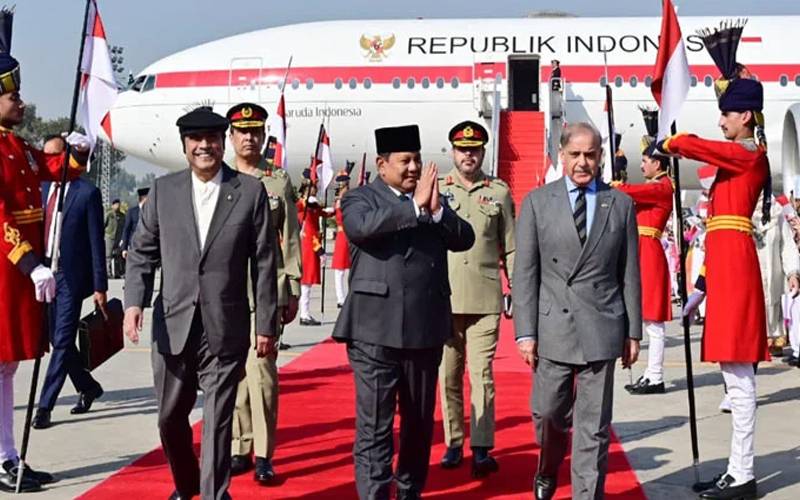 انڈونیشیا کے صدر پرابوو سوبیانتو پاکستان پہنچ گئے