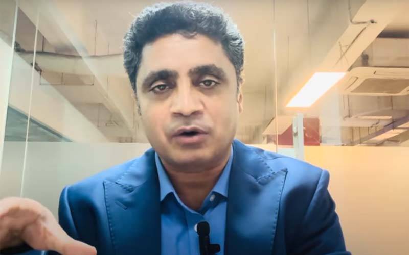 نیا پاکستان کے متوالوں کو آزادانہ طور پر ٹی-10 کرکٹ کھیلنے کی اجازت نہیں ملے گی، صحافی زاہد گشکوری