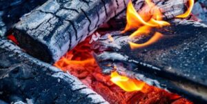 موسیٰ خیل، چوری کے شبے میں 8 افراد کو انگاروں پر چلا دیا گیا