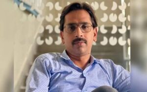 عرفان صدیقی کے بیٹے عمران خاور صدیقی ایڈوائزر وزیراعلیٰ پنجاب مقرر