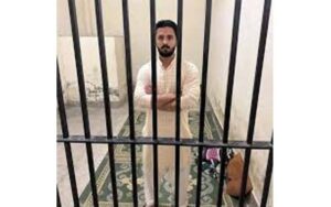 مشہور یوٹیوبر رجب بٹ اور ندیم نانی والا برطانیہ سے اسلام آباد پہنچ گئے۔