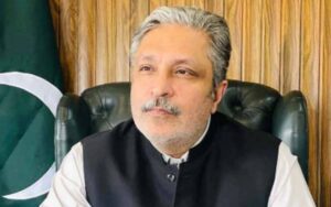 وزیراعلیٰ سہیل آفریدی کے رشتہ دار منشیات کے کاروبار میں ملوث ہیں، یہ سرپرستی کرتے ہیں۔ وزیراعظم کے کوآرڈینیٹر اختیار ولی کا بڑا الزام