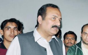 سازش کرنے والوں کے خلاف کارروائی کا آغاز ہوچکا، بہت سے فیصلے آنے ہیں: رانا مشہود