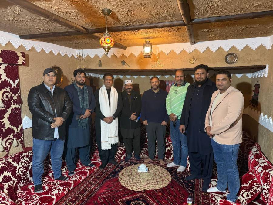 پاکستانی کمیونٹی ہمیشہ محبت، اخلاص اور یکجہتی کی روشن مثال رہی ہے: عزیزالرحمن مجاہد