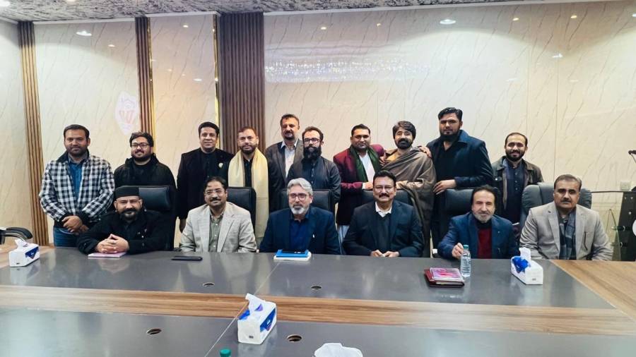 عالمی حلقۂ فکروفن کے زیرِ اہتمام “شامِ دسمبر” کے عنوان سے ادبی و شعری نشست منعقد کی گئی