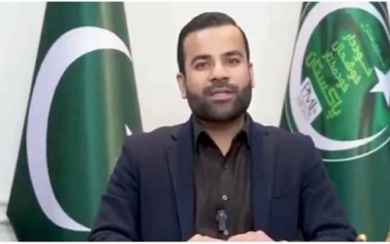 مقبولیت کا پردہ چاک ہوچکا، پی ٹی آئی نے سوشل میڈیا پر جھوٹے فالوورز بنا رکھے ہیں: بیرسٹر عقیل ملک