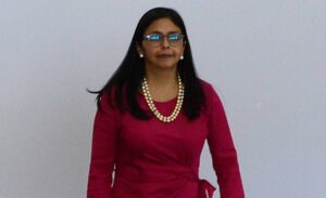 وینزویلا کی نائب صدر ڈیلسی روڈریگز نے باضابطہ طور پر ملک کی عبوری صدر کے عہدے کا حلف اٹھالیا