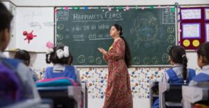 خیبر پختونخوا میں 10 ہزار اساتذہ بھرتی کرنے کا فیصلہ