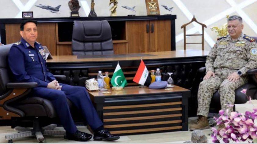 پک فضائیہ کے سربراہ ایئرچیف مارشل ظہیر احمد بابر سدھو کا عراقی فضائیہ کے ہیڈکوارٹرز کا دورہ