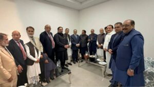 مسلم لیگ (ن) سعودی عرب کے عہدیداران کی وزیر خارجہ اسحاق ڈار سے ملاقات