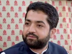 محمود خان اچکزئی اپنی کھوئی ہوئی ساکھ کو بحال کرنے کے لئے پی ٹی آئی اور عمران خان کا کندھا استعمال کر رہے ہیں، میر ضیاء اللہ لانگو