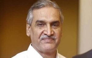 حکومت کو پرائیوٹائزیشن کی بہت جلدی ہے، حکومت پرائیوٹائزیشن کے ذریعے بنیادی طور پر خسارہ نیشنلائز اور منافع پرائیوٹائز کر رہی ہے، چودھری منظور