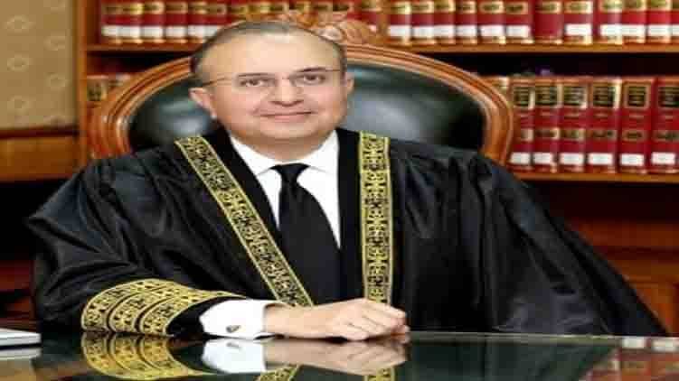 سپریم کورٹ کے مستعفی جج جسٹس منصور علی شاہ نے دوبارہ وکالت شروع کر دی