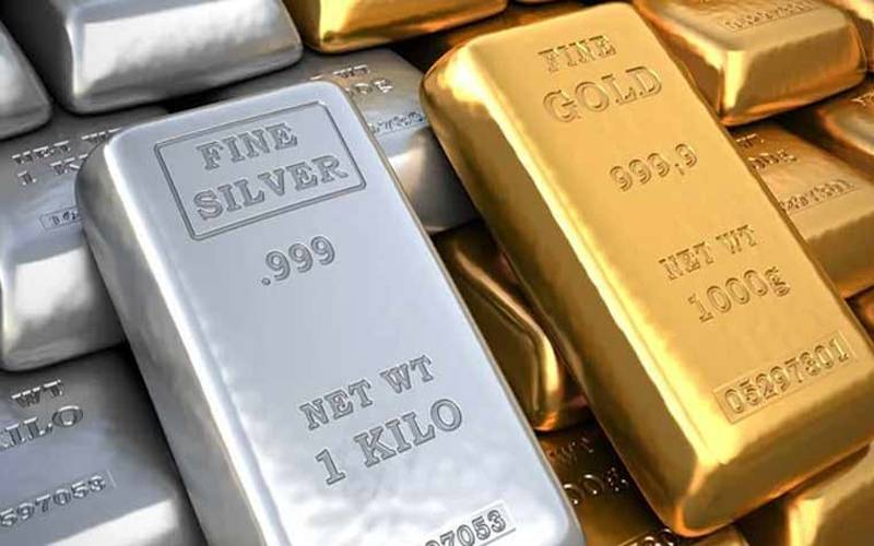 سونے کے بعد چاندی کی قیمت بلند ترین سطح پر پہنچ گئی