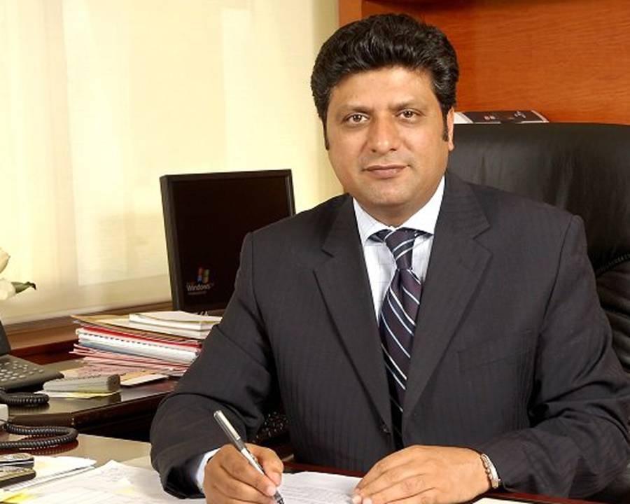 پاکستان میں ووٹ ڈالنے کی عمر 25 سال کرنے کی باتیں نہ صرف غیر معقول بلکہ عالمی رجحان کے بالکل برعکس ہیں، سابق چیئرمین نادرا طارق ملک