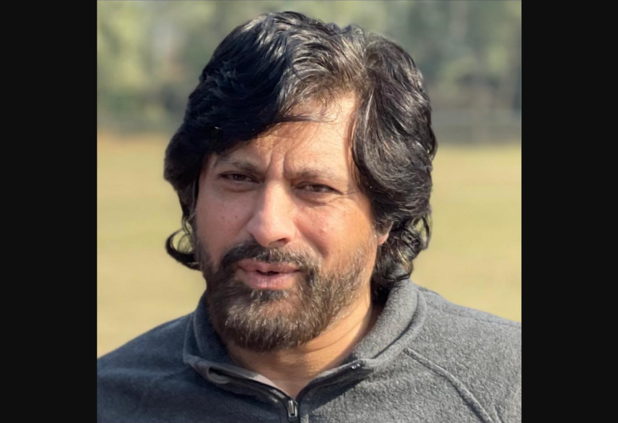 ماہرہ خان برقعہ پہنے گی تو ڈانس کیسے کرے گی؟ جواد احمد اپنے بیان پر تنقید کی زد میں آ گئے