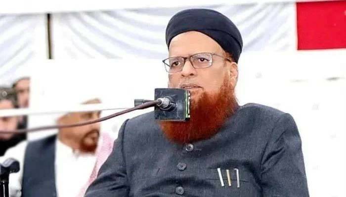 گل پلازہ میں آگ لگنے کا حادثہ قوم کے لیے انتہائی المناک اور شرمناک ہے، مفتی تقی عثمانی