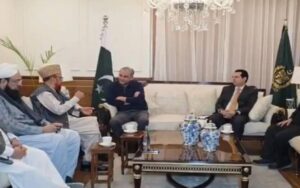 وزیر داخلہ محسن نقوی، وزیر مملکت طلال چودھری سے مفتی منیب الرحمن کی اہم ملاقات