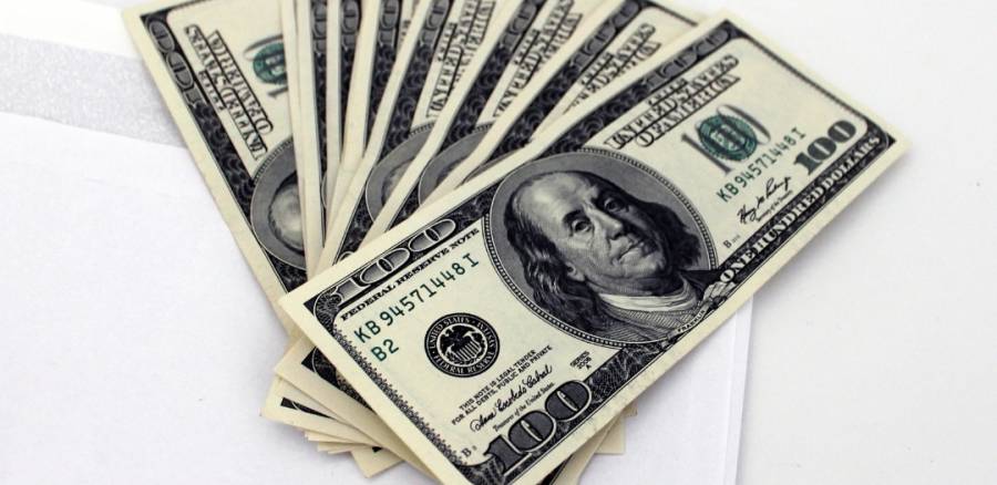 وفاقی حکومت نے 6 ماہ میں 1254 ارب روپے بیرونی قرضہ لے لیا